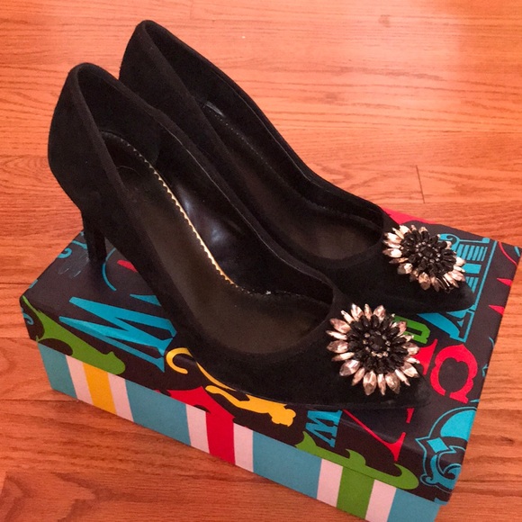 C. Wonder Shoes - Black suede pumps with embellishment